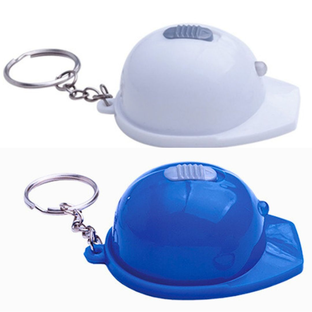 Llavero casco destapador + linterna